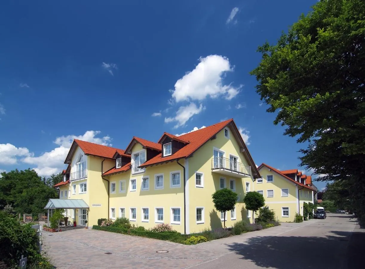 Familienhotel Nahe Der Therme Erding Oda ve Kahvaltı