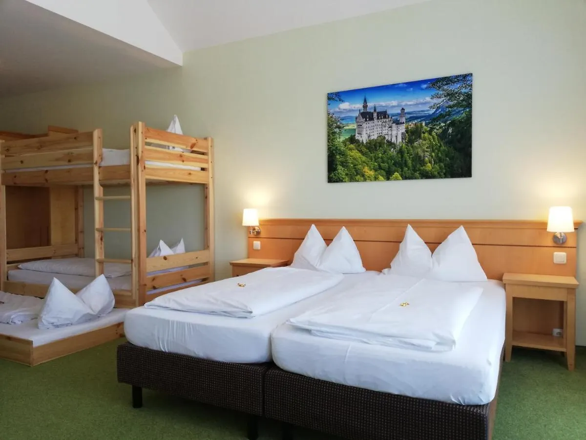 Familienhotel Nahe Der Therme Erding Oda ve Kahvaltı