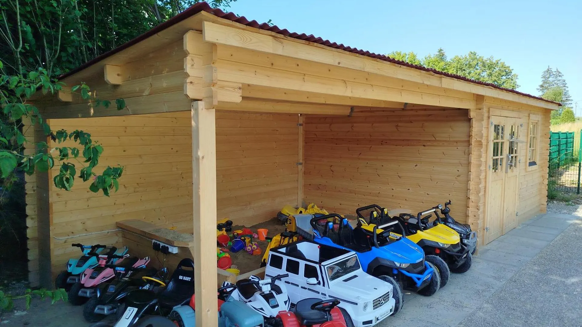 Familienhotel Nahe Der Therme Erding Oda ve Kahvaltı
