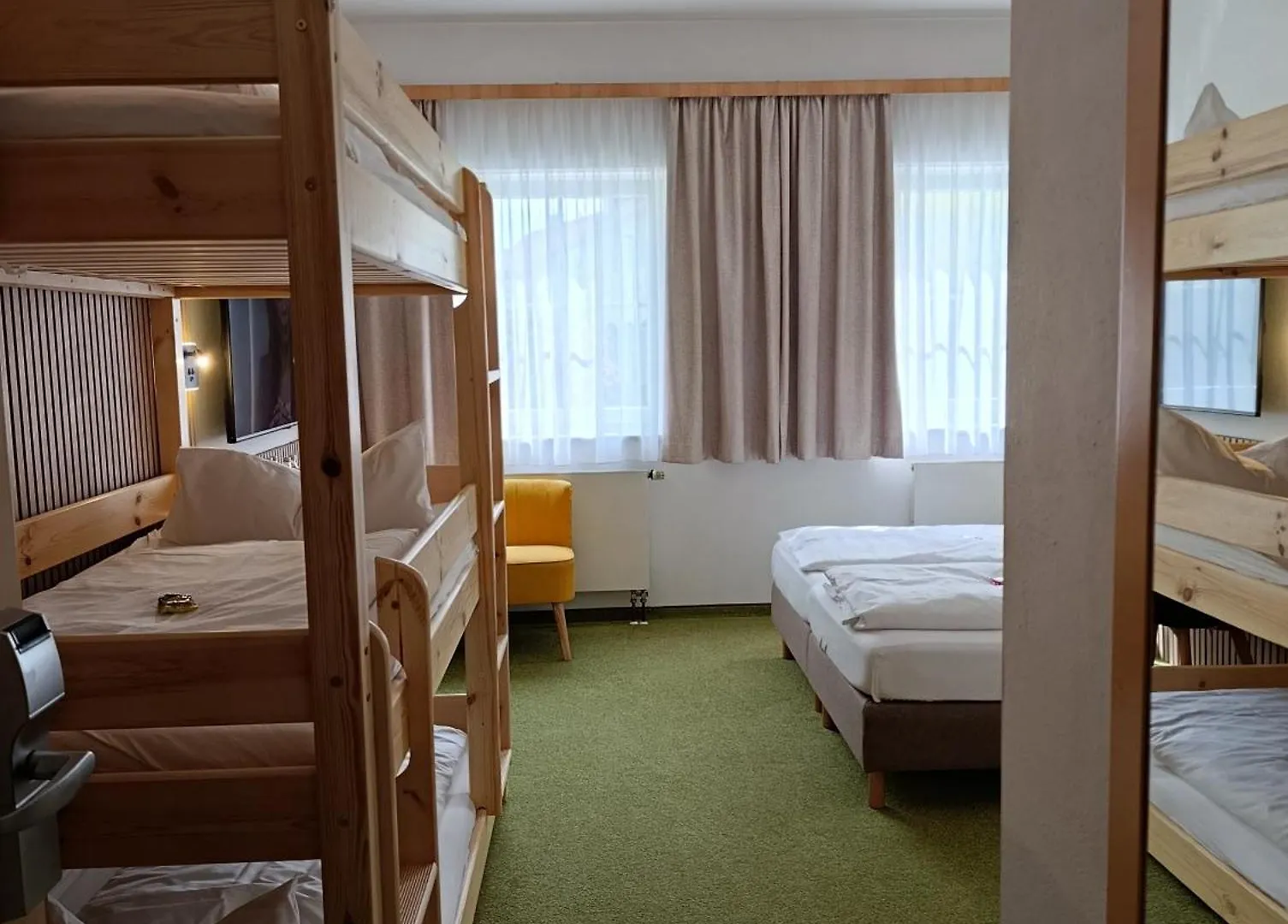 Oda ve Kahvaltı Familienhotel Nahe Der Therme Erding